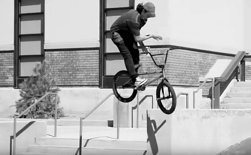 BMX - Adrian Varvela - ABQDNV