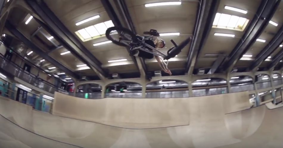 THE WOMEN OF BMX SHRED THE SOURCE PARK - GIRLS ONLY JAM