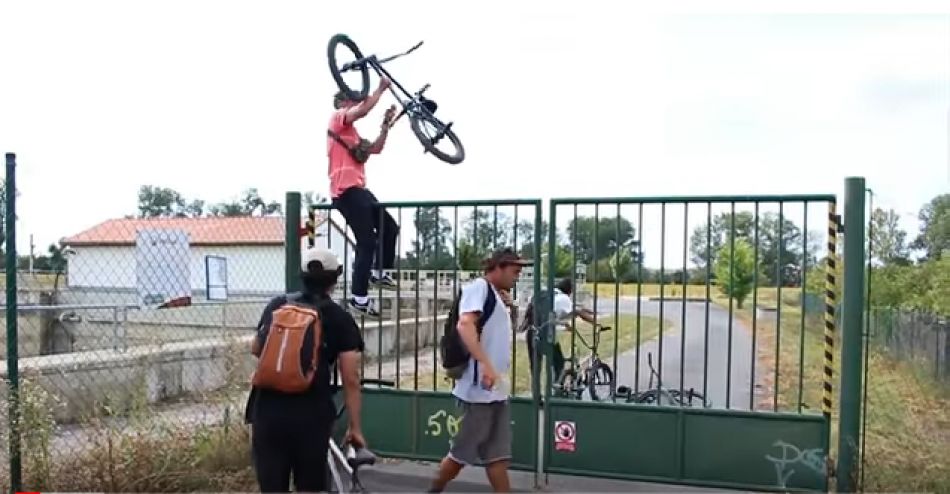 BMX | HOOD RIDERS VOL. 3