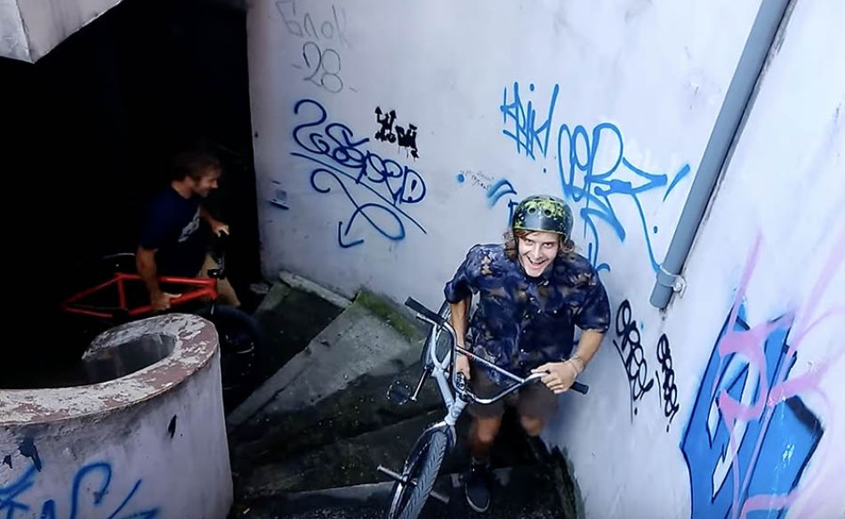 The Best (double) BMX Curved Wallride Ever? - DIG ARCHIVES