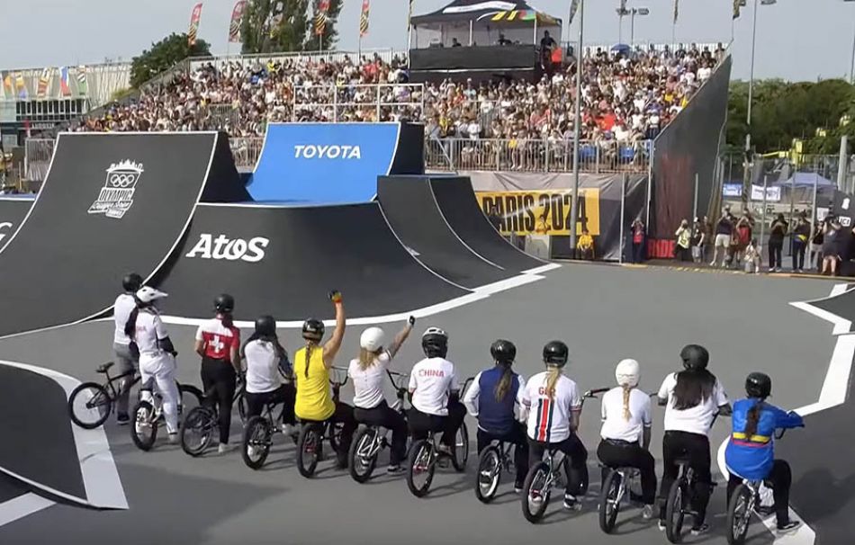 LIVE BMX Freestyle: Women&#039;s Finals! Budapest, Hungary.