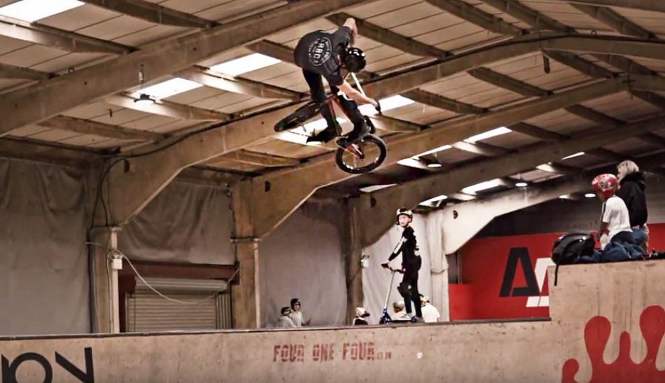 RADIO BIKES BMX - Jack Clark - OFF SEASON