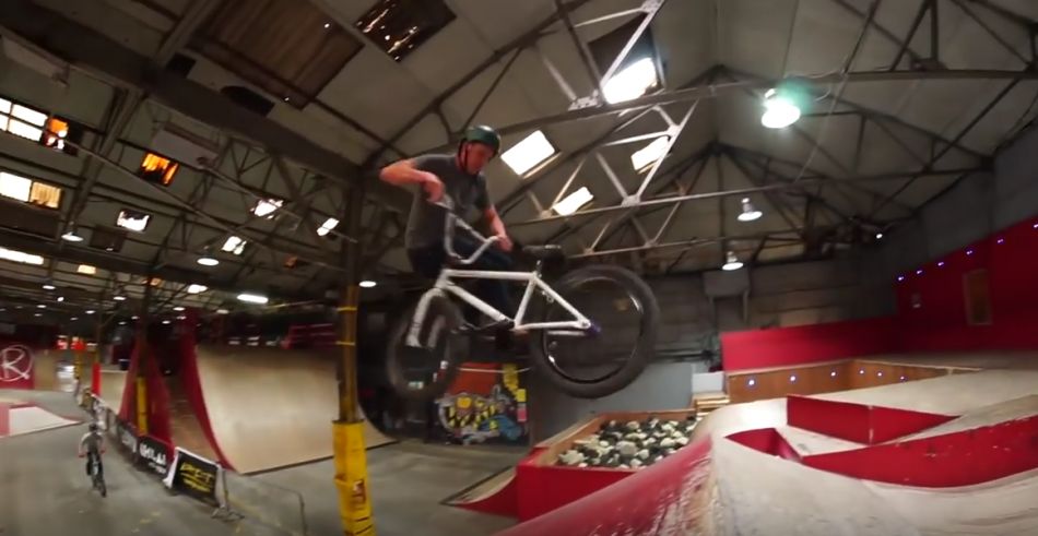 BMX SESSION WITH UK CHAMPION | Phil Skeggs, Callum Bibby &amp; Kaine Mitchell Ride Rampworx