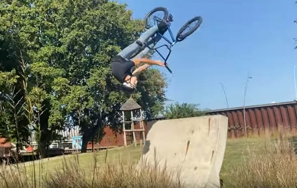 #ZONDERPARDON 2020 BMX MIXTAPE by ZPBMX