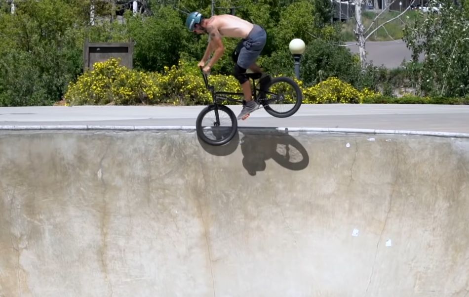 SAMPLING MONTANA&#039;S FINEST SKATEPARKS! (BMX)