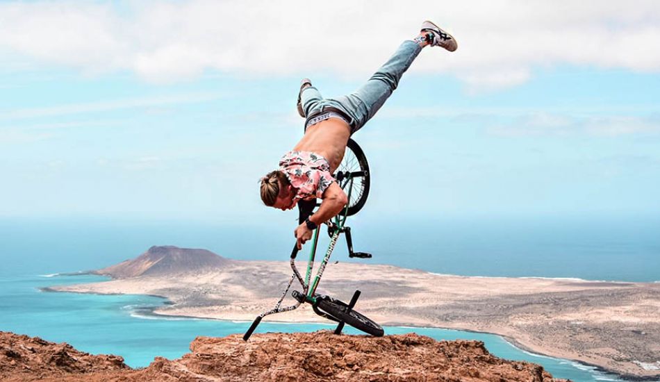 BMX Rider Chris Böhm in Lanzarote - Herz Ätztechnik