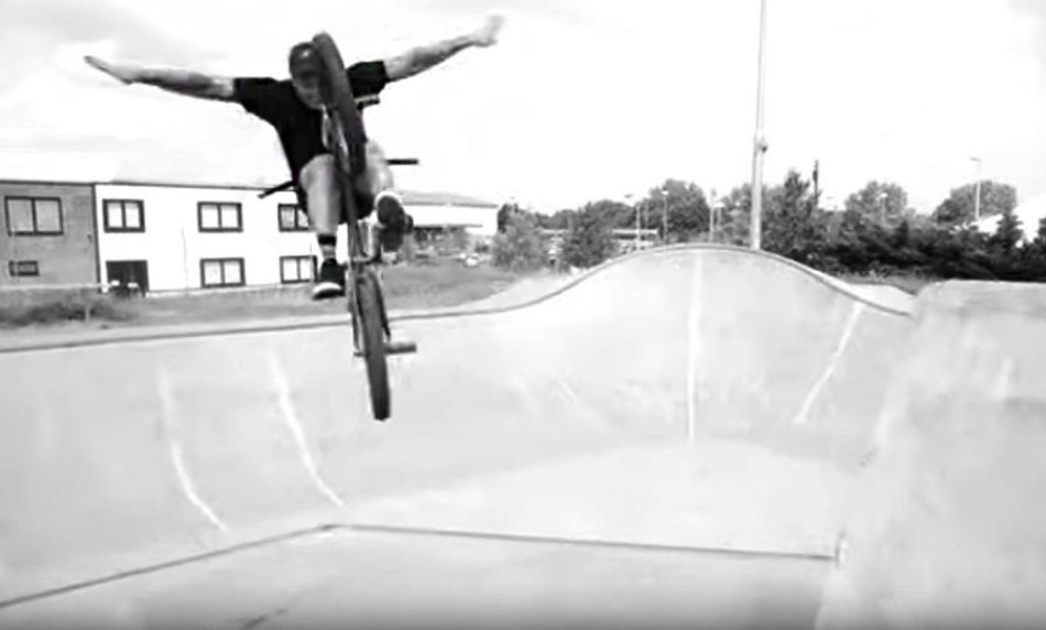 Joe Embrey United X Bicycle Union Gaaar Railed Seat by 4downdistribution
