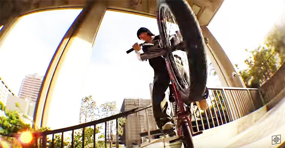 YUMI VS THE COPS by Fitbikeco.