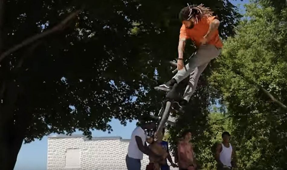 MILWAUKEE&#039;S BEST - WEST ALLIS SKATEPARK SESSION - BMX by Grant Castelluzzo