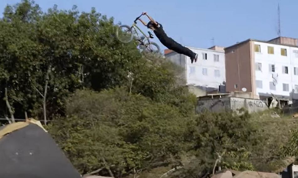 GUSTAVO BALALOKA - CAN YOU FILM THIS? - GT BMX