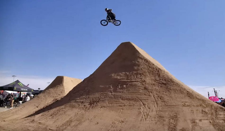BEST TRICK JAM - BMX TRIPLE CHALLENGE - GLENDALE, ARIZONA by Our BMX