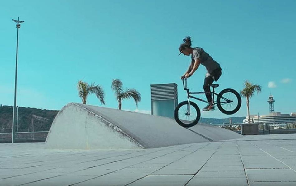 A day in the life of JULIAN MOLINA by tipsbmx