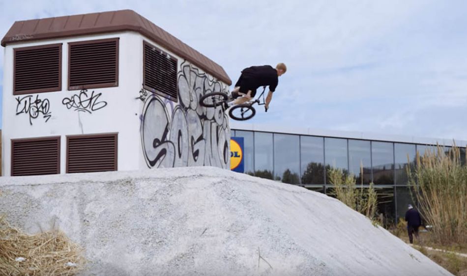 COASTIN - UNITED BMX