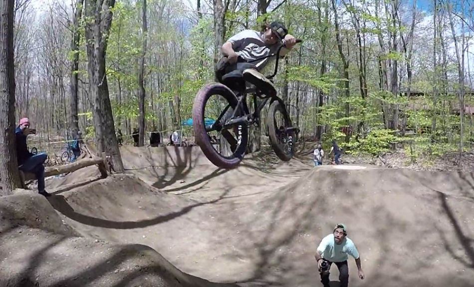 IGHTHYPE DIRT BRAWL 2019 - OFFICIAL VIDEO by Jake Seeley