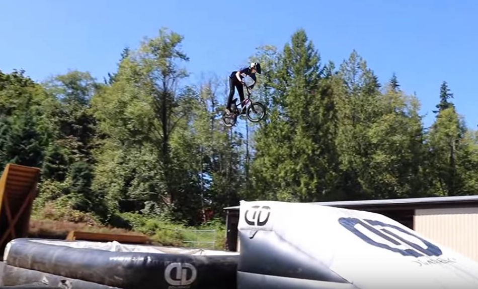 BMX Gap Jump Challenge!! Who chickens out first?! DD Airbags by Bmx Caiden