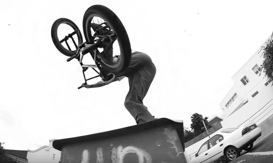 Felix Prangenberg &amp; Jordan Godwin | SILENCE by Monster Energy