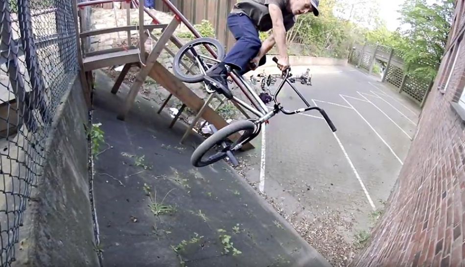 Dominik Betten x Merritt BMX