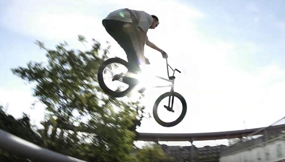 Justin Rudd – It&#039;s Not Over Yet (BMX Street) by freedombmx