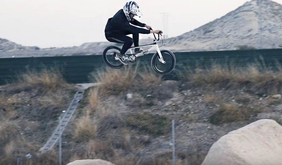 RIDING BEAUTIFUL SPAIN // Hundred sixty-one seconds episode 8 by Mathis Ragot