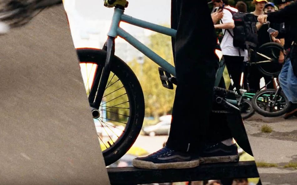 WOLF PACK 3, Stress BMX, 2021 by KAMINSKY