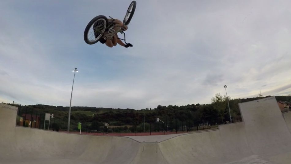 Europe Travelling BMX Edit 2016/2017 from George