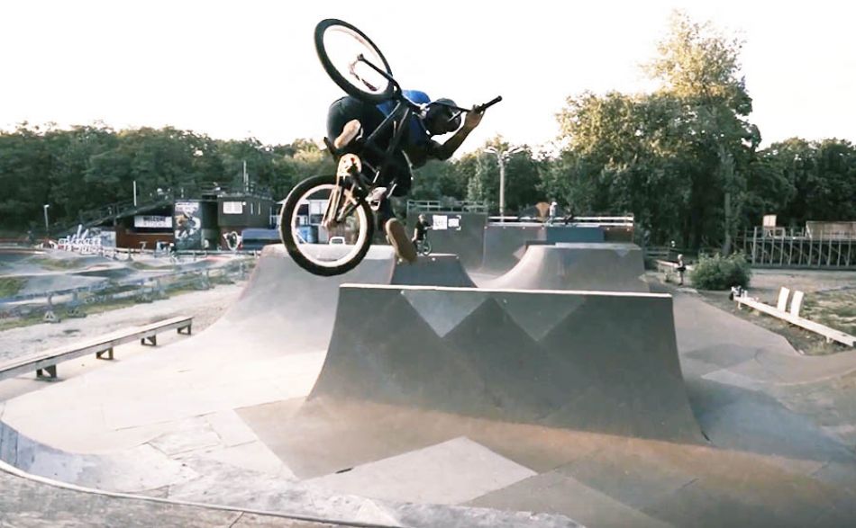 BMX Drifter – Leon Binckebanck
