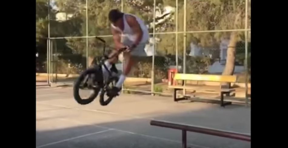 BORA ALTINTAŞ by BmxTR. com