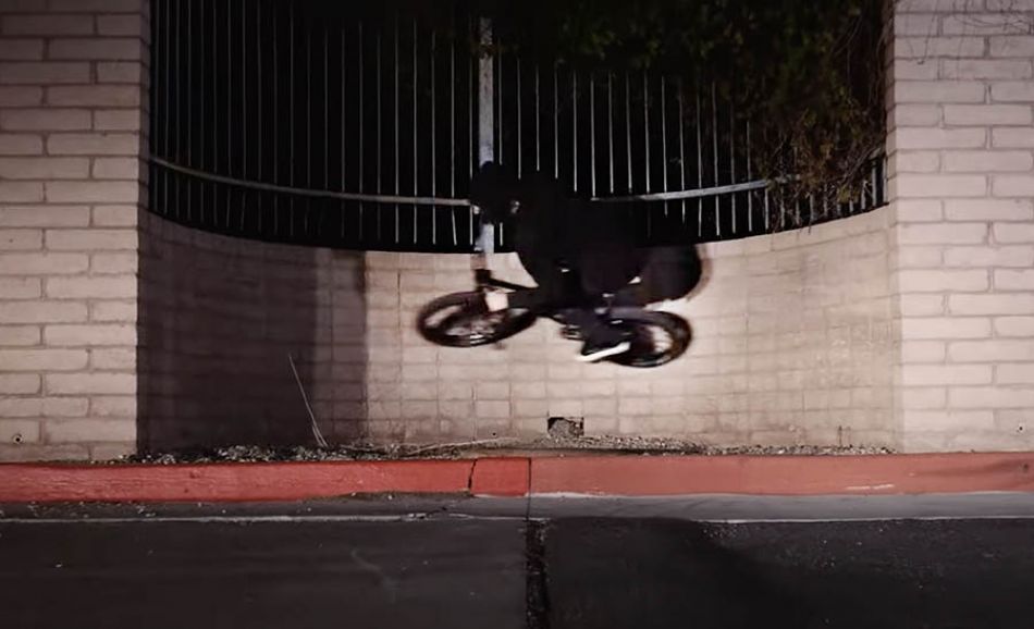 Volume Bikes: Jp Ross &amp; Sammy Combs Frame Promo