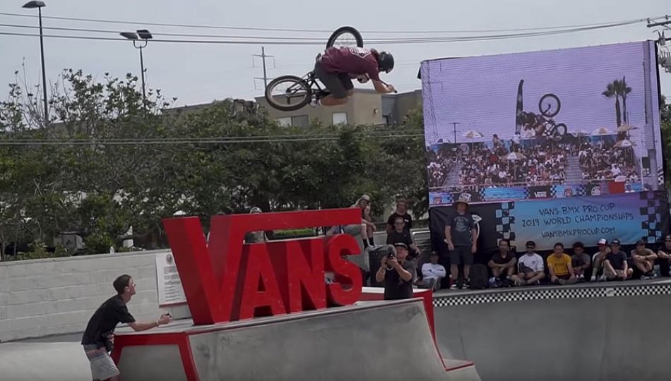 Next level bowl stunting by Jay Dalton