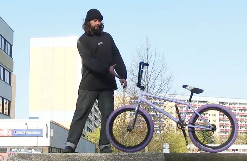 People&#039;s Store BANGERS 2023 – &quot;Super Smash Bres&quot; by Marius &amp; Felix Stoll
