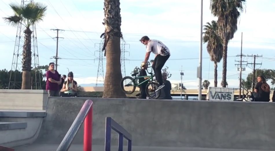 Raw Jibs: Felix Prangenberg &amp; Miguel Smajli in Cali | freedombmx