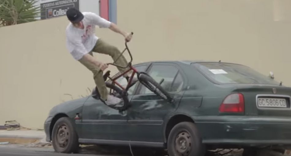 Jaime Gonzalez / Javi Castilla - CULTCREW/ ACTION WHEELS BMX Javi Castilla