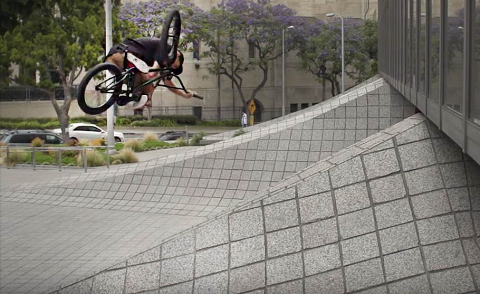 &quot;ISN&#039;T THIS SPOT A BUST?!&quot; - CHASE HAWK - ETNIES CHAPTERS