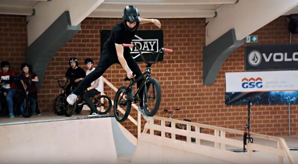 BMX Park: Live Your Backyard Dreams @ Skatehalle Oldenburg by freedombmx