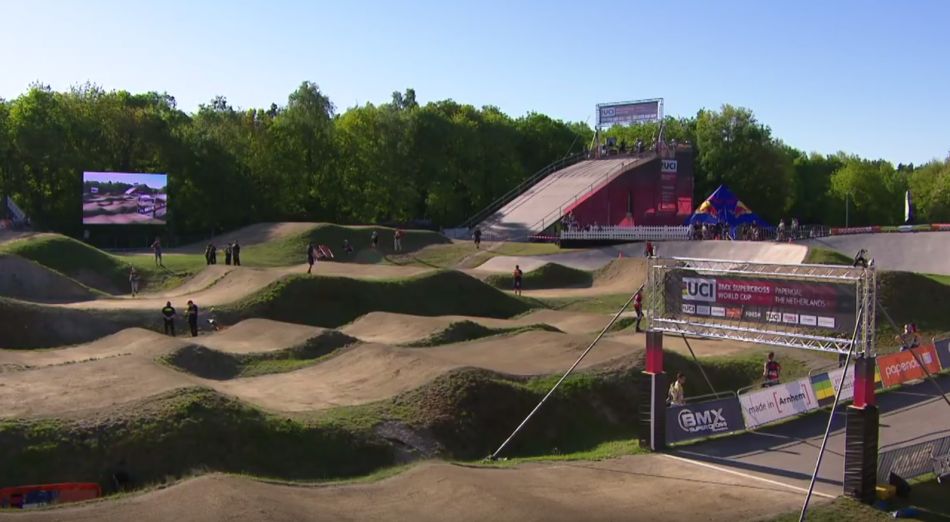 2018: Papendal - UCI BMX SX World Cup Round 4 Elite Women Final by bmxlivetv