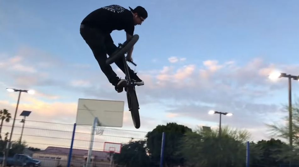 CULTCREW/ KINGS RIDE CAT CITY /AZ STREET FIGHTER6 JAM