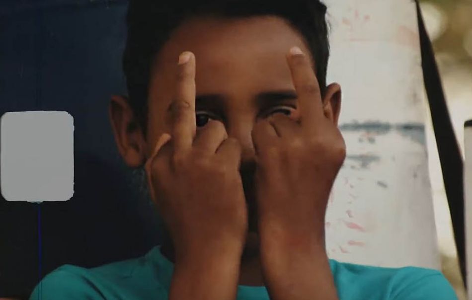DIG LOCALS - RAYAN CARLOS
