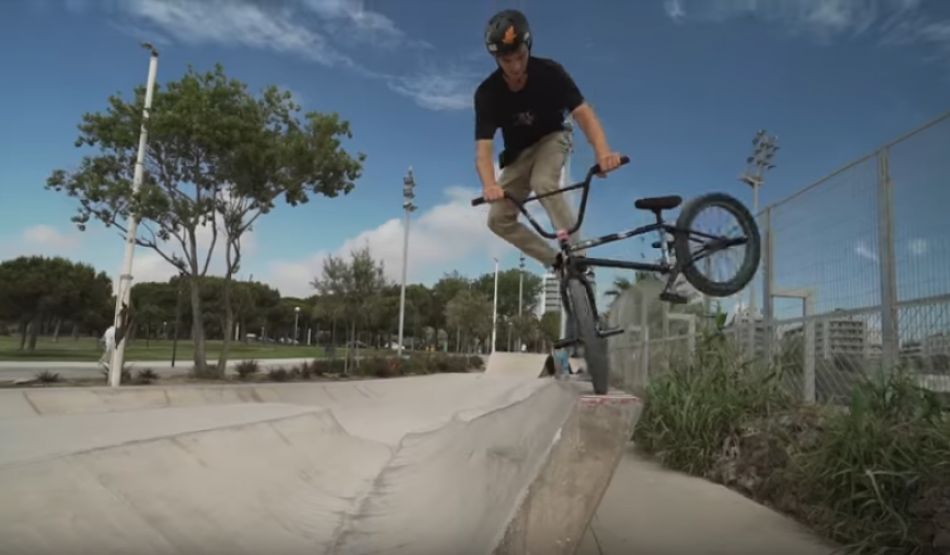 Alex Hiam in Barcelona - Colony BMX