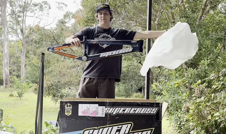 Taking the Passion and Vision F1X to the skatepark | BMX Racing