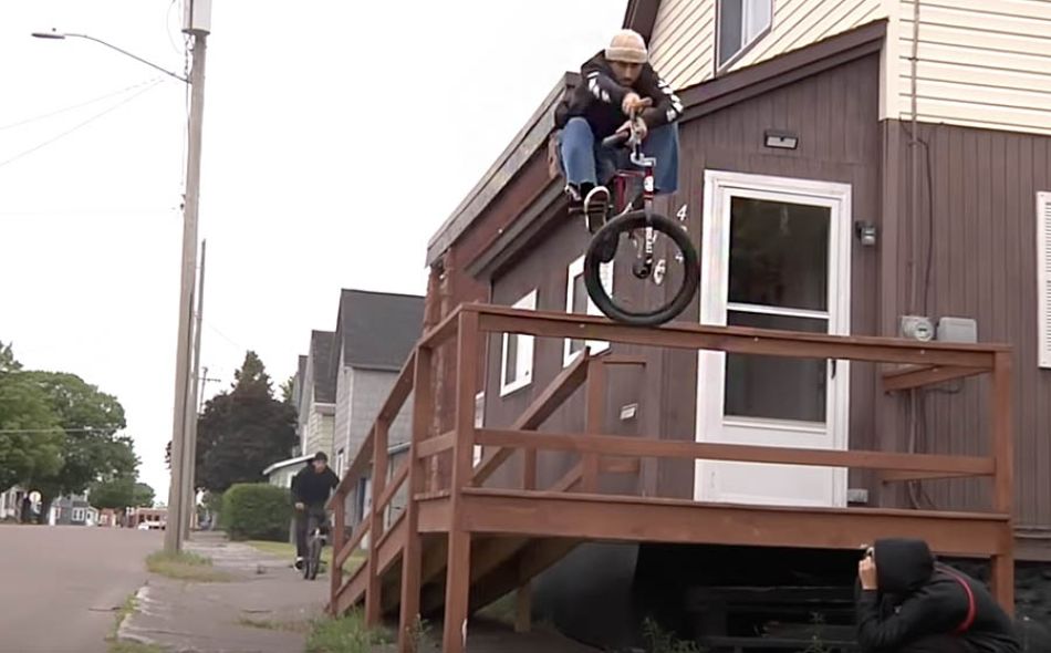 &quot;HEY BUDDY, IT&#039;S THE POLICE DEPARTMENT!&quot; - IN THE CUT: SUNDAY BIKES &#039;NO SERVICE&#039; - PART 2