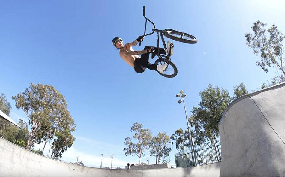 &quot;Do a Backflip!&quot; CASE TAYLOR - KILLING IT at the Volcom Park | by DIG