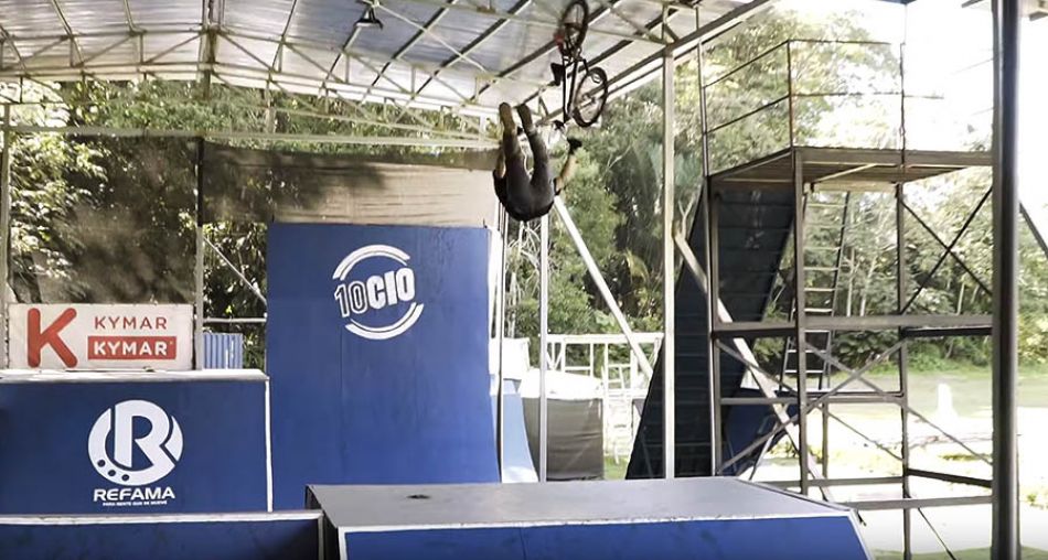 Power Hour: Giancarlos Ramírez - Costa Rican Park Destroyer! by Vital BMX