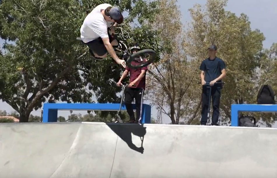 BMX: VICTORVILLE PARK SESSIONS by iMIXtv