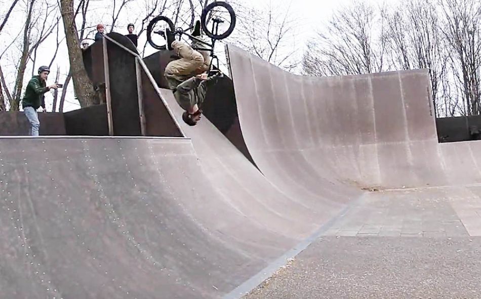 Kunstform BMX – Best of #easteronlinebmxjam​ 2021