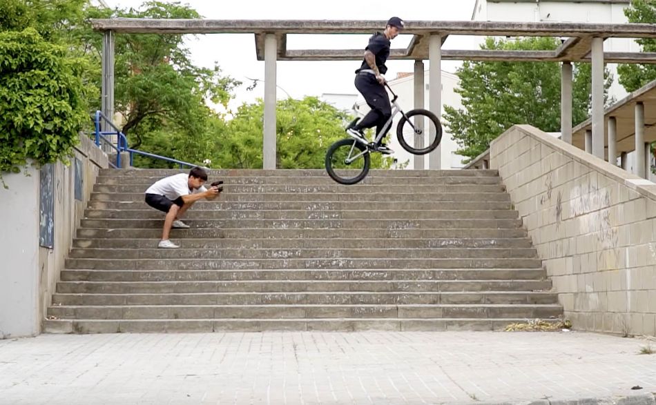 TWINS &quot;RAW&quot; // WETHEPEOPLE BMX