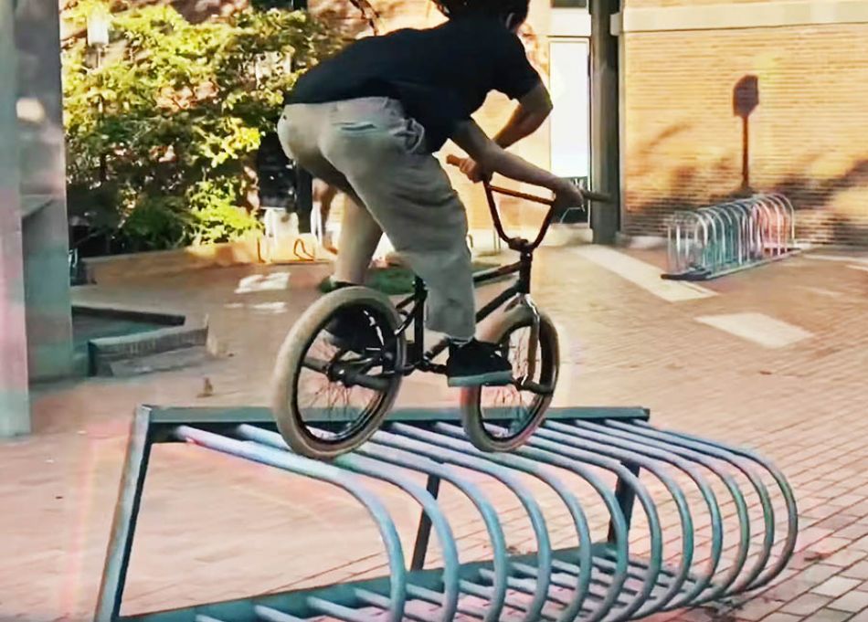 JORIS X SWASTI - SEATTLE BMX VIDEO by Joris Coulomb