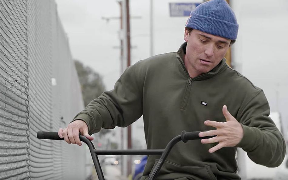 Bruno Hoffmann - éssentials // ÉCLAT BMX