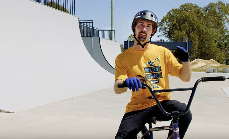 How To Air A Quarter With Chris James - Colony BMX