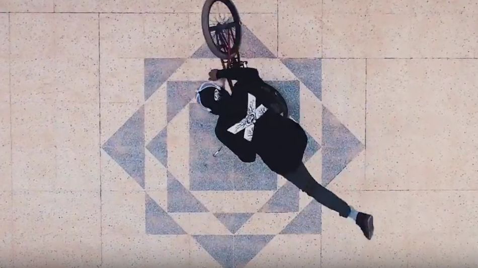 Khaled Huerta - BMX Flatland II by Emad Manhi
