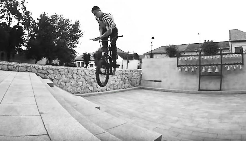 Raul Jula - Animal Bikes / TBB